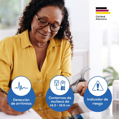 Baumanómetro digital de muñeca con medición de pulso y presión arterial BC30 Beurer