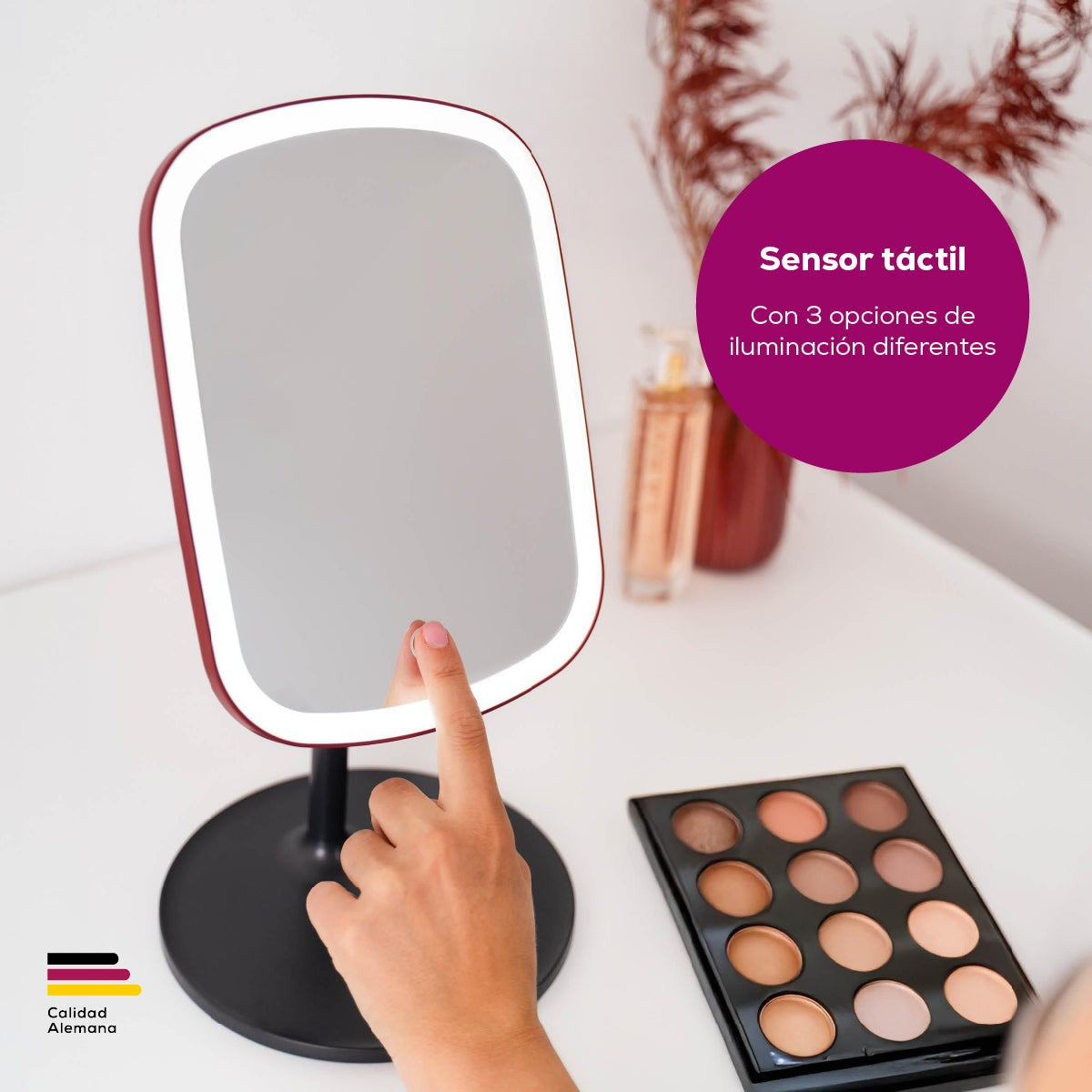 Espejo cosmético con iluminación BS47 limited edition cherry Beurer