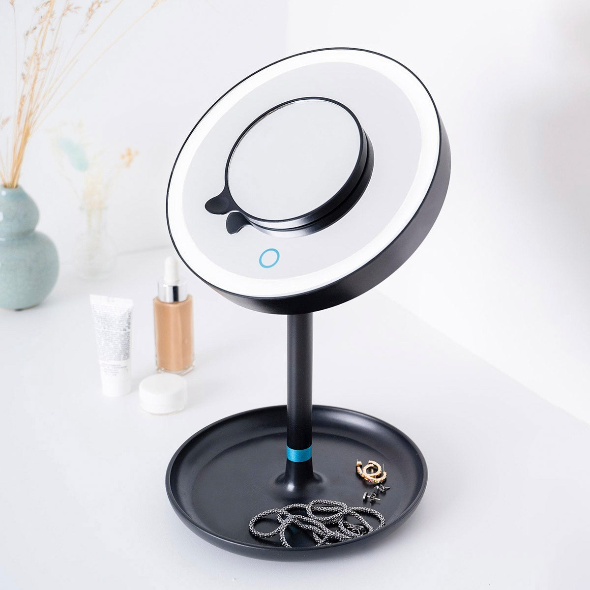 Espejo para Maquillarse con Luz LED y Sensor Touch, Incluye Espejo Magnético Extra de 5 Aumentos / BS45BF23 Beurer®