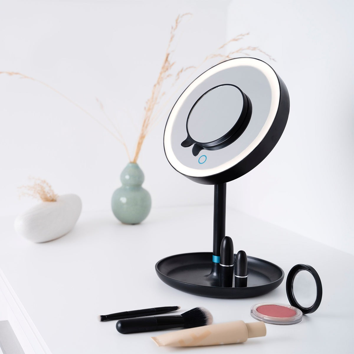 Espejo para Maquillarse con Luz LED y Sensor Touch, Incluye Espejo Magnético Extra de 5 Aumentos / BS45BF23 Beurer®